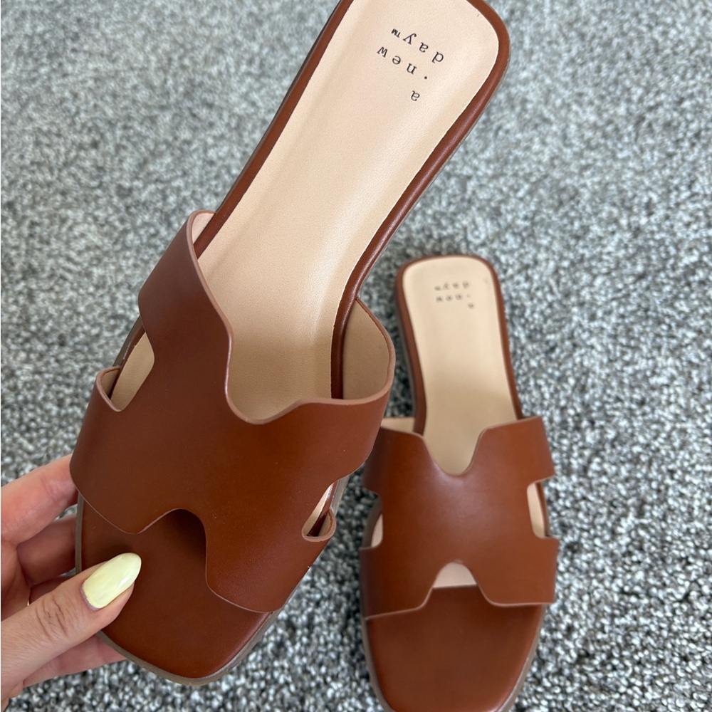A New Day Brown Slide Sandals with H-Shaped Design - Picture 4 of 5
